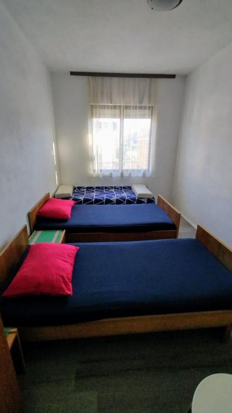 Apartments Luce-With Parking Nin Bagian luar foto