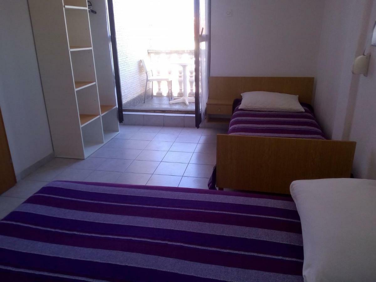 Apartments Luce-With Parking Nin Bagian luar foto