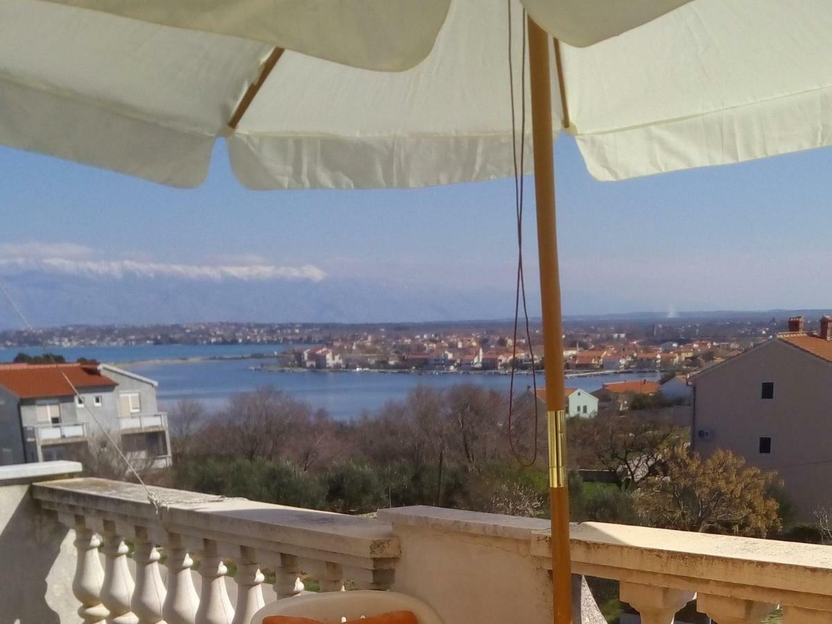 Apartments Luce-With Parking Nin Bagian luar foto